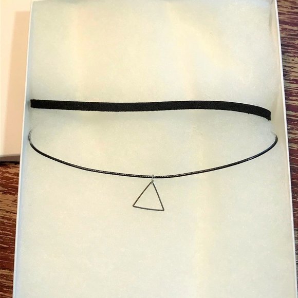 Girls Choker Necklace - Picture 2 of 4